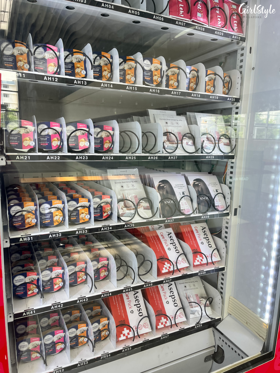 Try Leh! free sample kiosk at AMK Hub