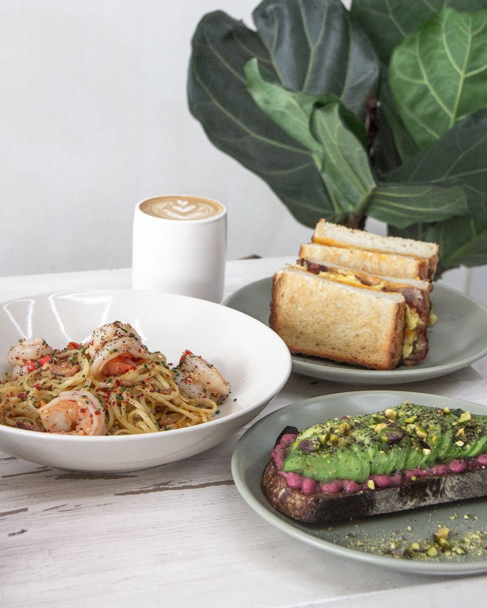 7 Minimalist Cafes In Singapore For Good Food & Coffee