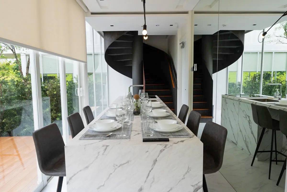 Garden Pod Hotel Jasmine Duplex Suite