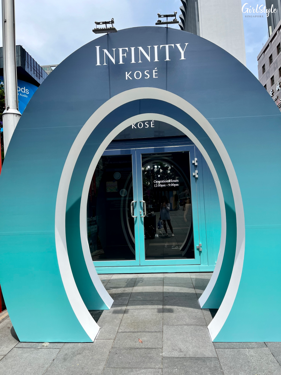 Entrance of INFINITY KOSÉ pop-up