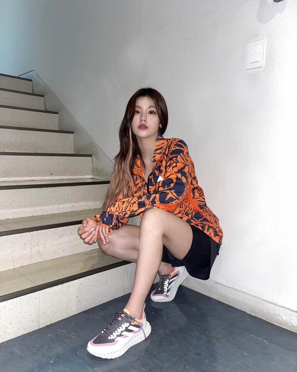 ITZY Yeji in Streaks