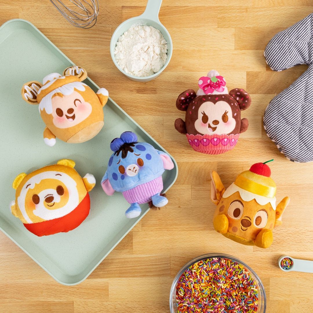 Disney Munchlings Plushies - Baked Treats