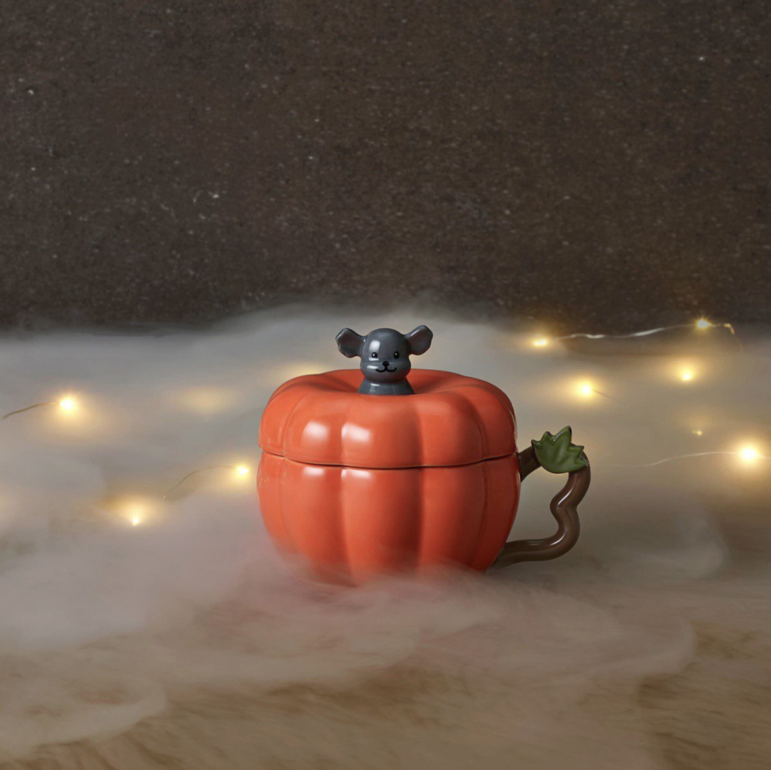 Starbucks Halloween Collection - Dog And Pumpkin Mug With Lid