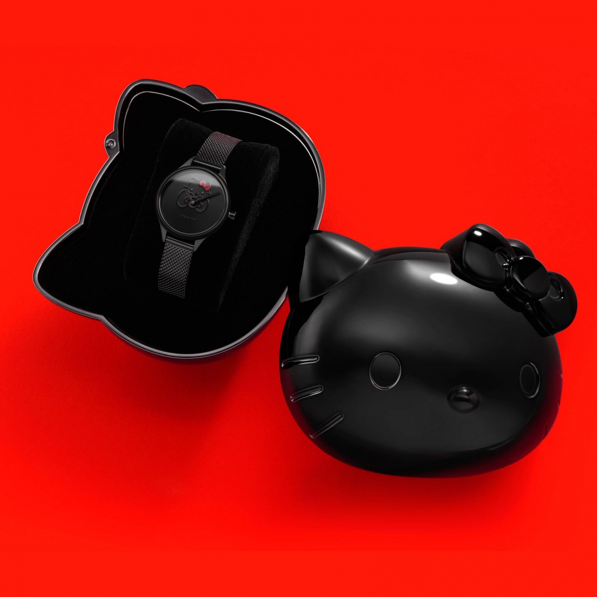 MVMT x Hello Kitty Collection - Hello Kitty Black Reina Watch