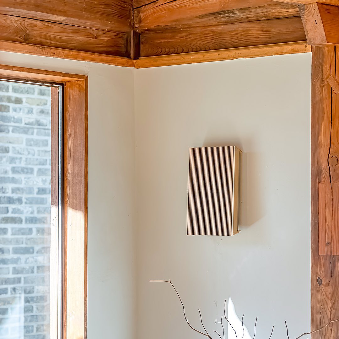 Bang & Olufsen sound system at Hanok-style Starbucks Daegu Jongro Gotaek South Korea