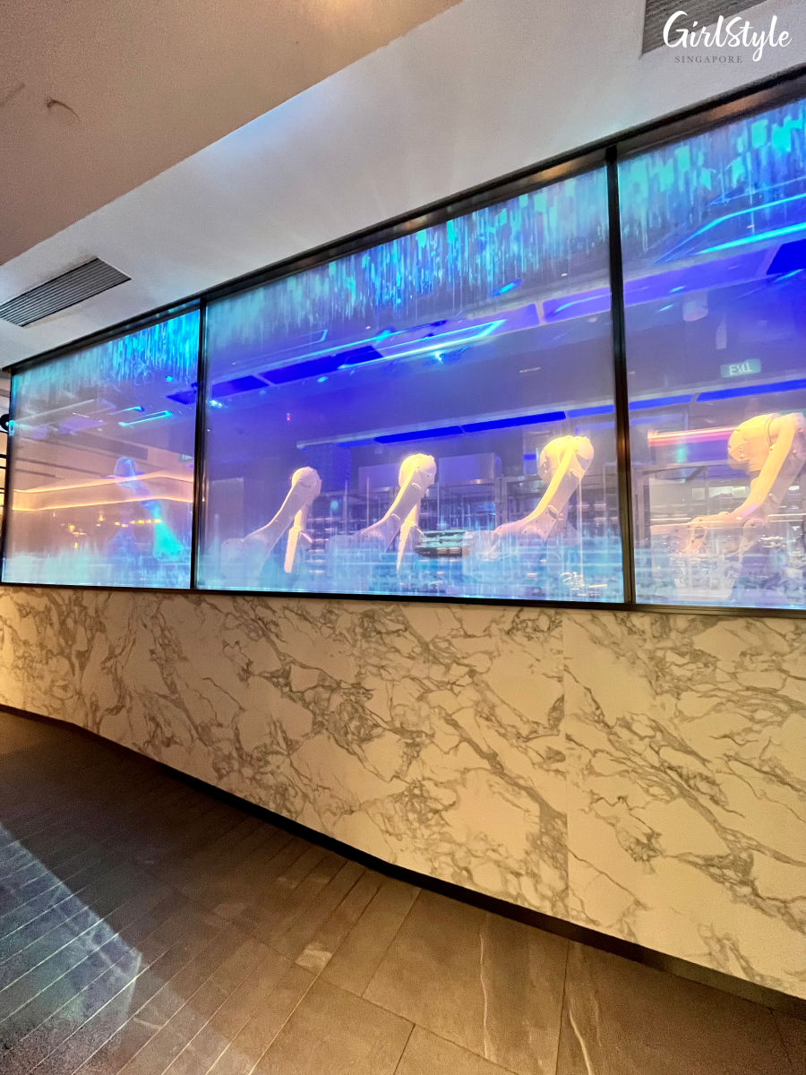 Robot Arms in the Intelligent Food Room at Haidilao Northshore Plaza