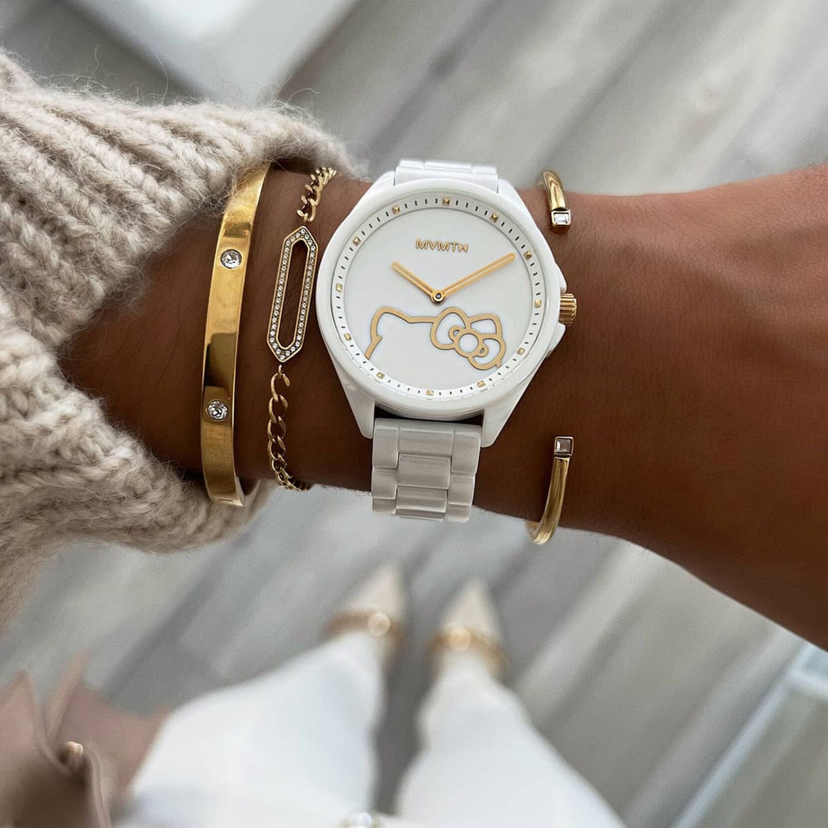 MVMT x Hello Kitty Collection - Hello Kitty White Coronada Ceramic Watch