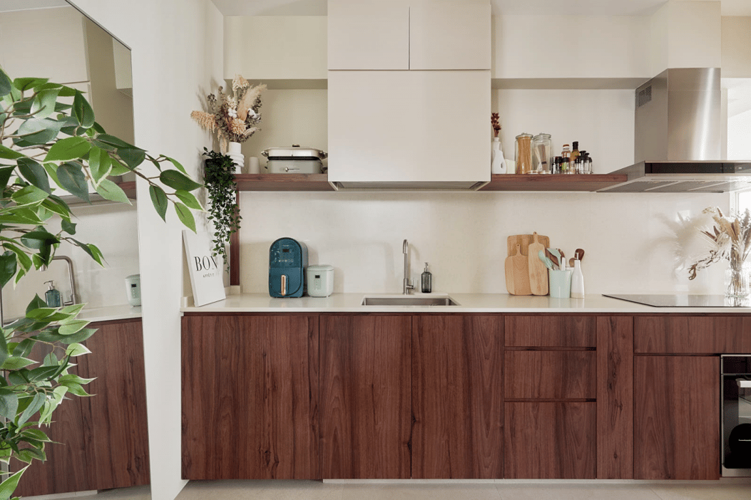 Soothing Open Concept HDB In Punggol By LemonFridge Studio