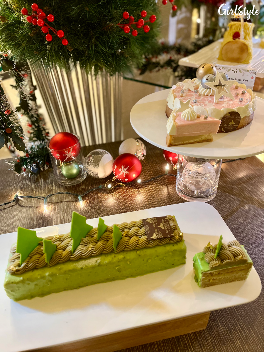 Christmas tarts and log cakes - Goodwood Park Hotel Christmas Buffet