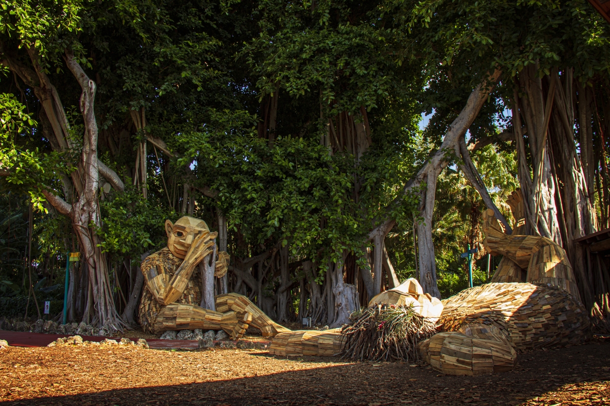 Berta and Terje by Thomas Dambo - giant sculptures at Pinecrest Gardens, Florida, USA