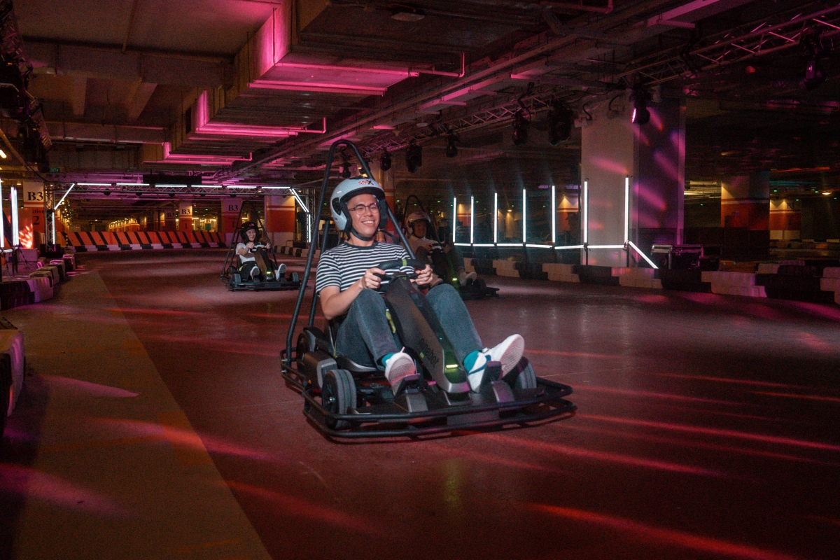 Changi Festive Village - T3 Underground Carnival The Future World