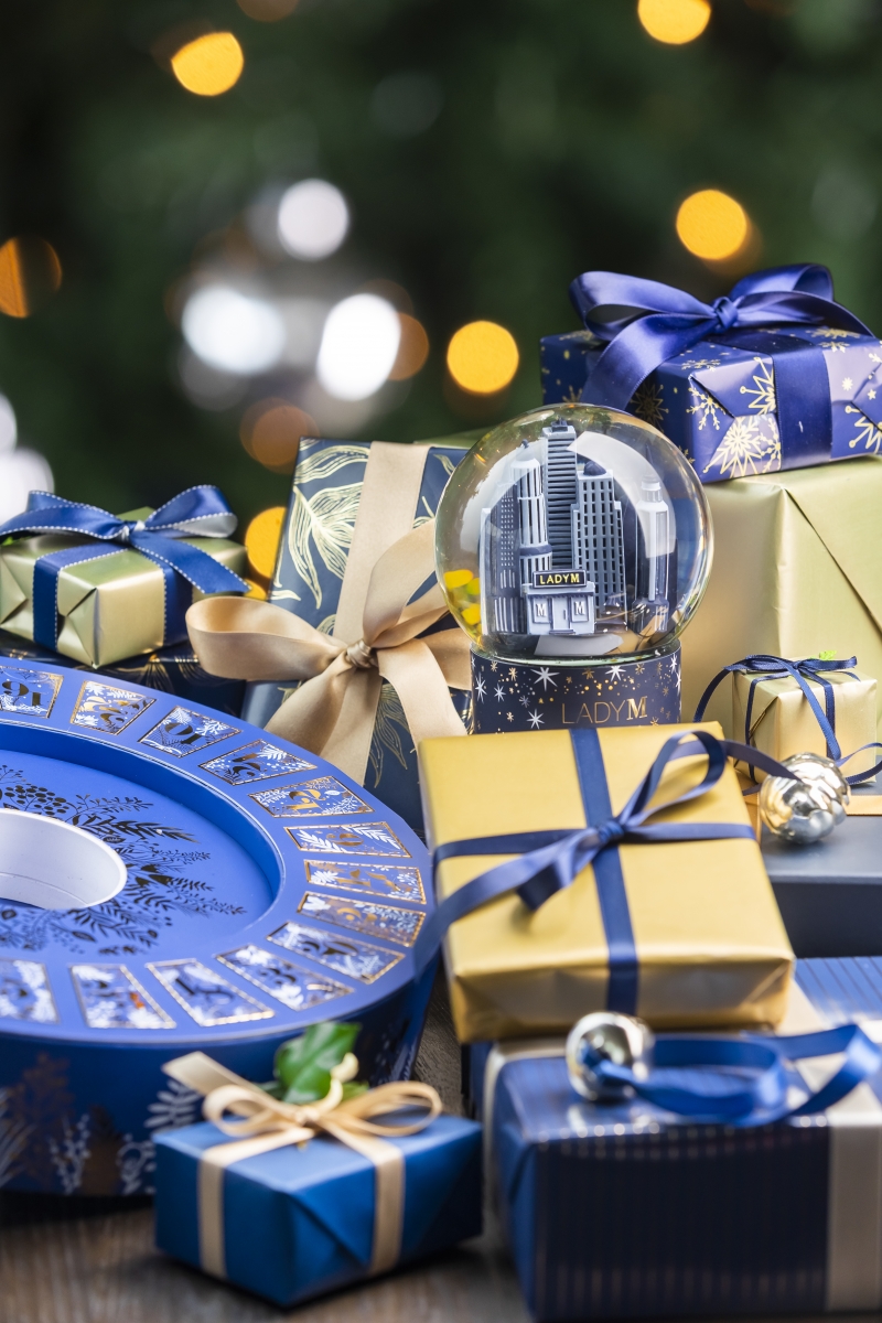 Lady M Winter Wishes Advent Calendar - Snow Globe