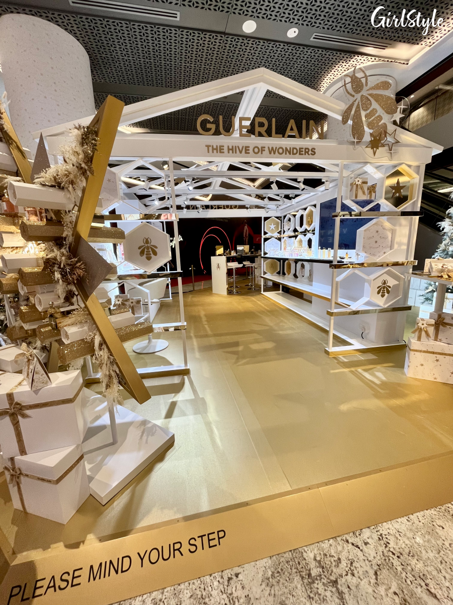 Guerlain Christmas pop-up at Raffles City