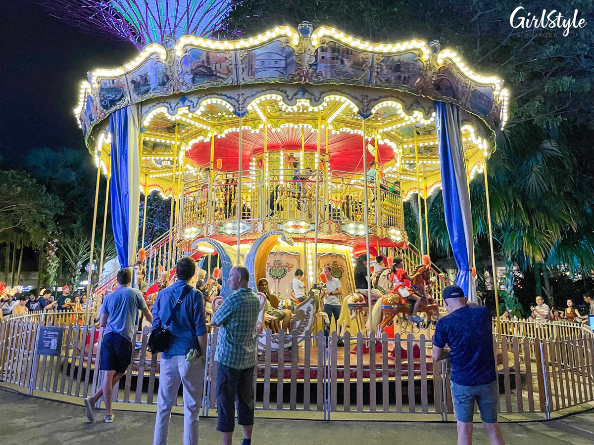 Christmas Wonderland - St Nick's Square