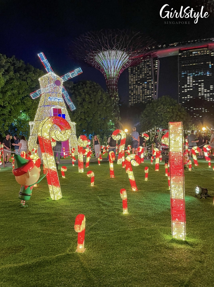 Christmas Wonderland - Gingerbread Grove