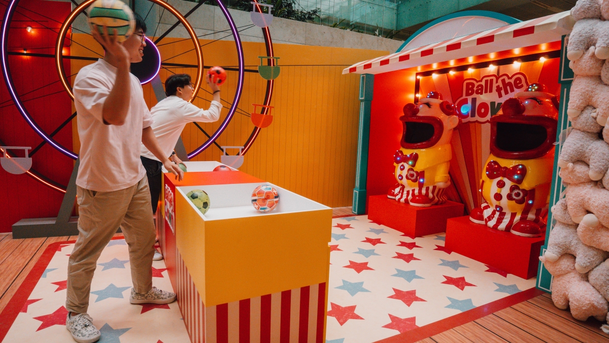 Changi Festive Village - T3 Underground Carnival The Modern World