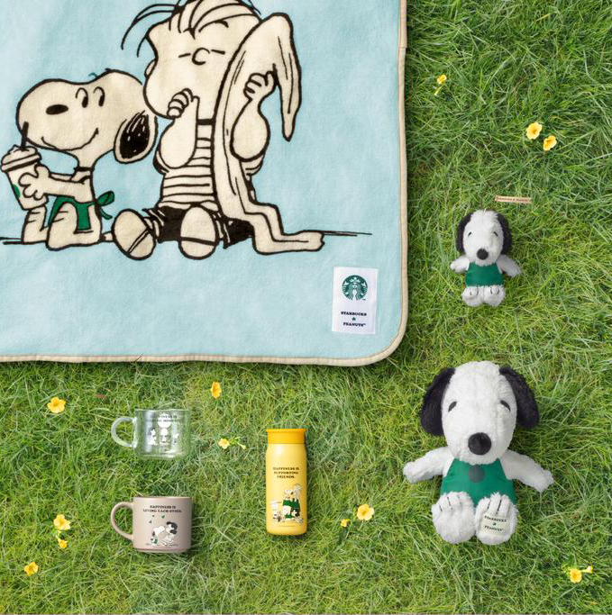 Starbucks Japan x PEANUTS Snoopy Plush toys