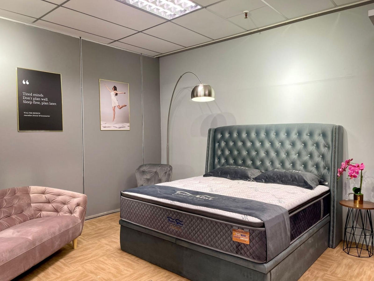 DETENSE ArcticSilk Cooling Mattress