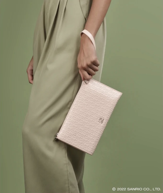 Tocco Toscano x Hello Kitty - Wristlet Clutch