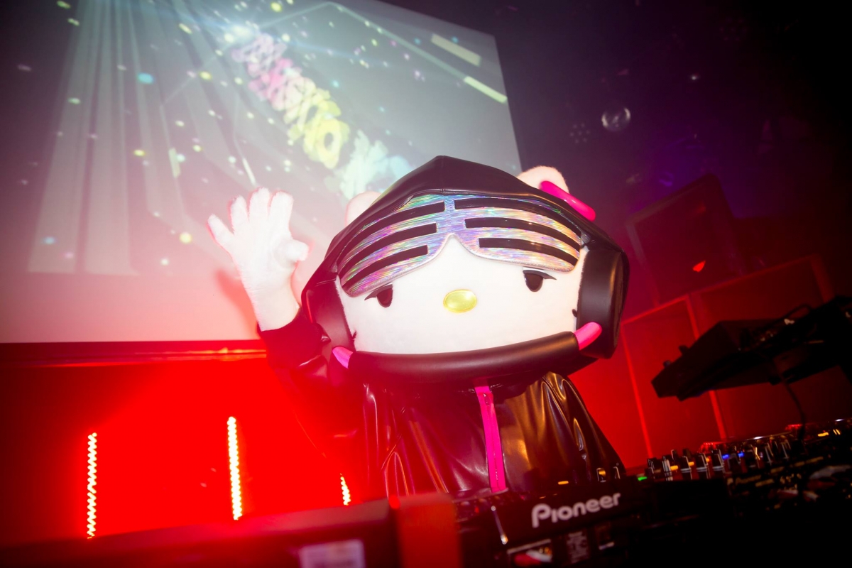 DJ Hello Kitty