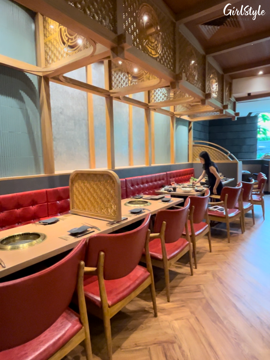 Wa-En Wagyu Yakiniku Jewel Changi interior