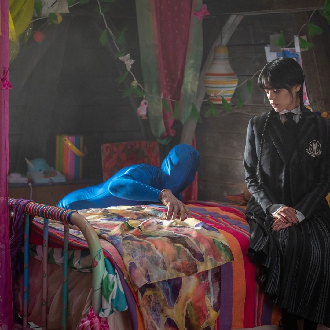 Wednesday Netflix behind the scenes with Victor Dorobantu as Thing