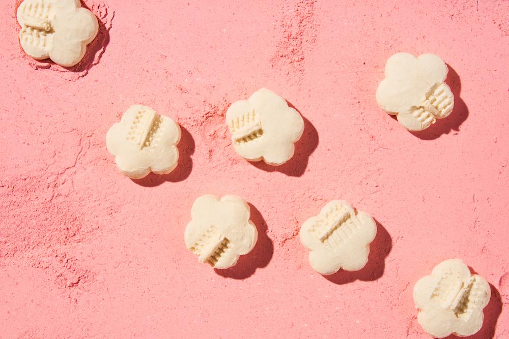 Melt-In-Your-Mouth Kueh Bangkit