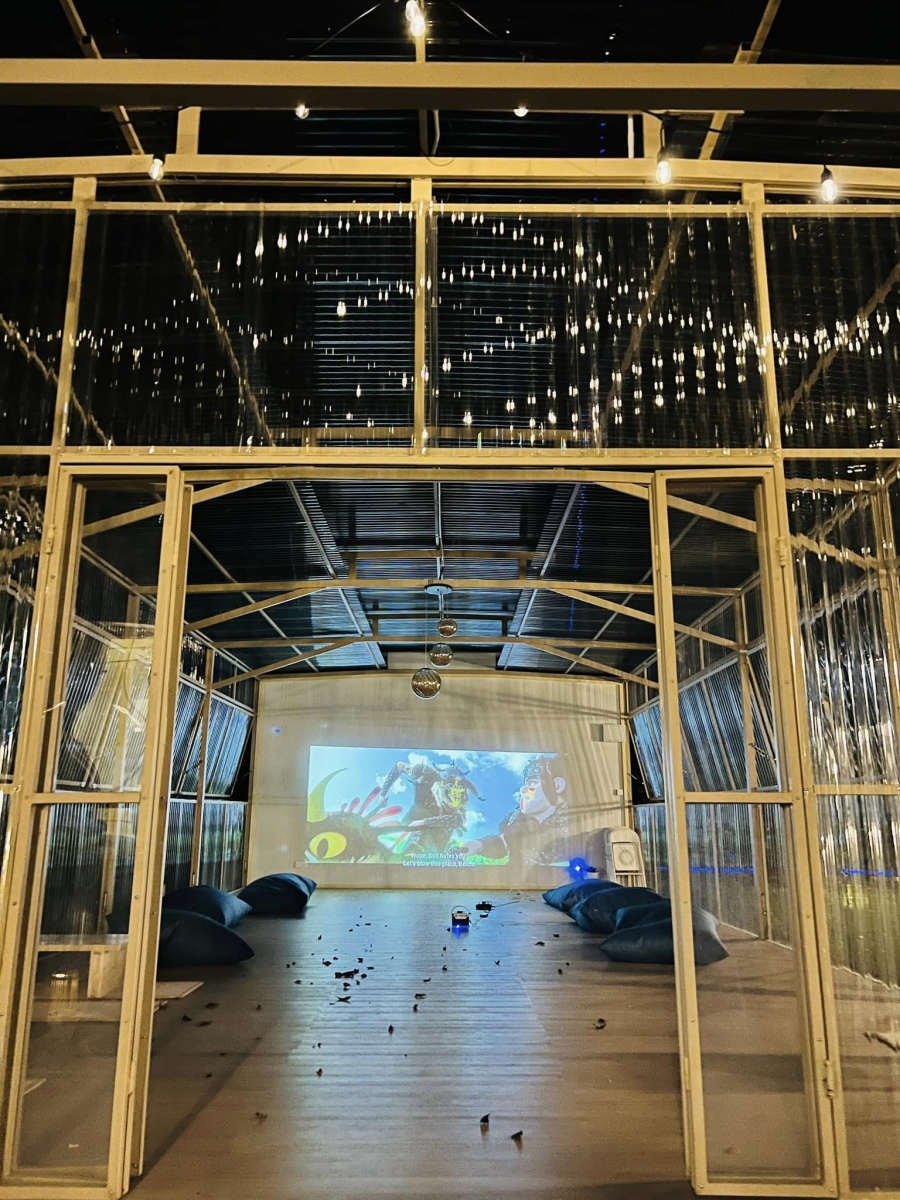 Movie screenings at Kireina Genting Villa & Cafe