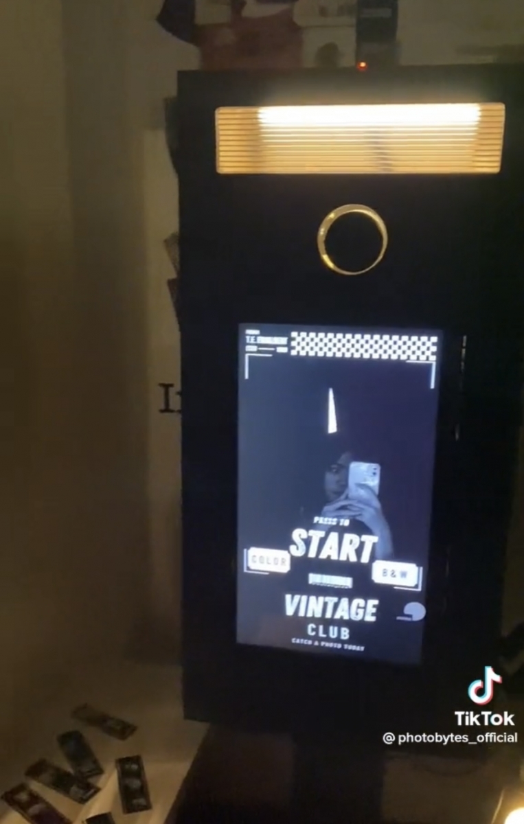 Photobytes Vintage Photo Booth