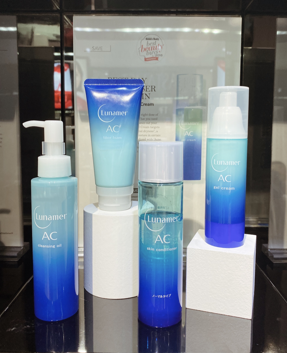 Astalift’s Lunamer AC skincare line is suitable for acne-prone skin as the products contain key ingredients to replenish skin moisture levels and boost its resilience against acne breakouts. 