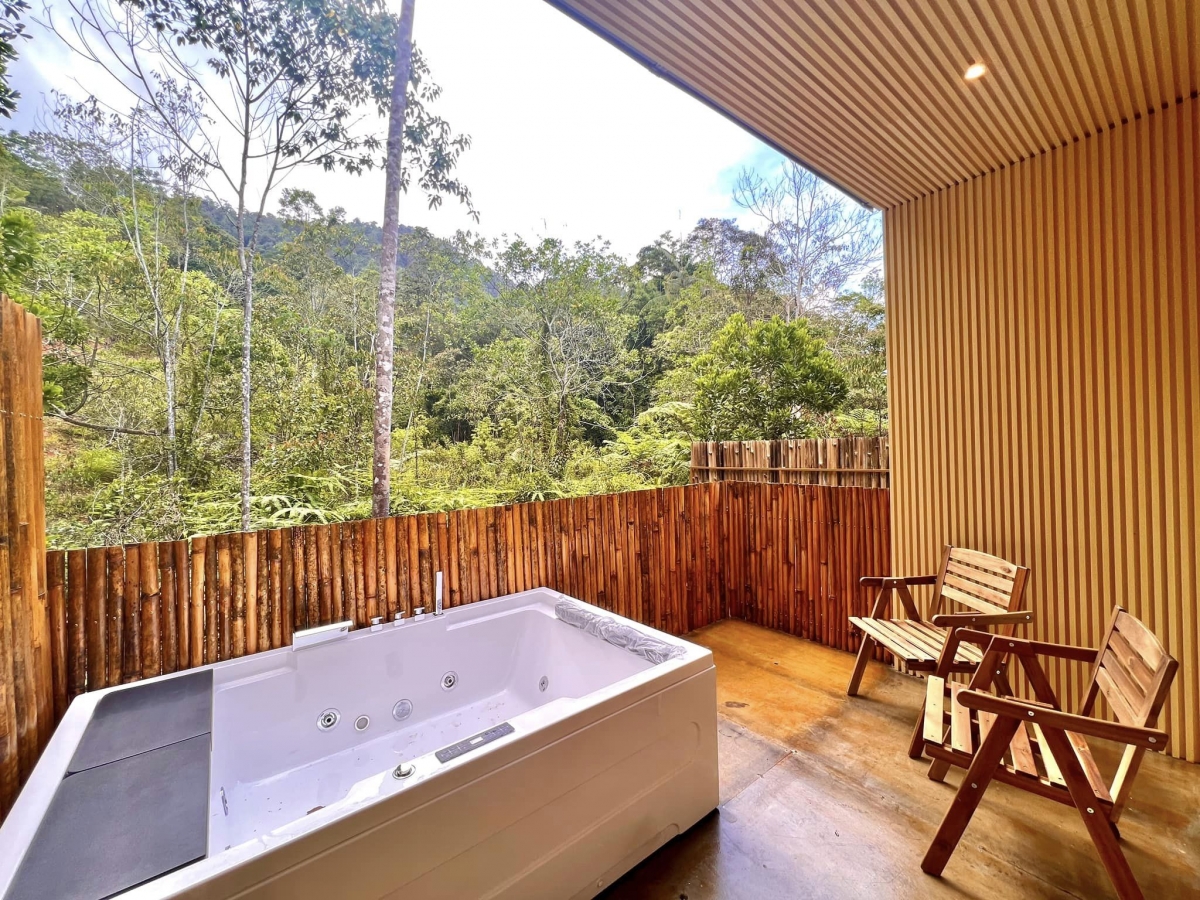 Kireina Genting Villa Jacuzzi bathtub