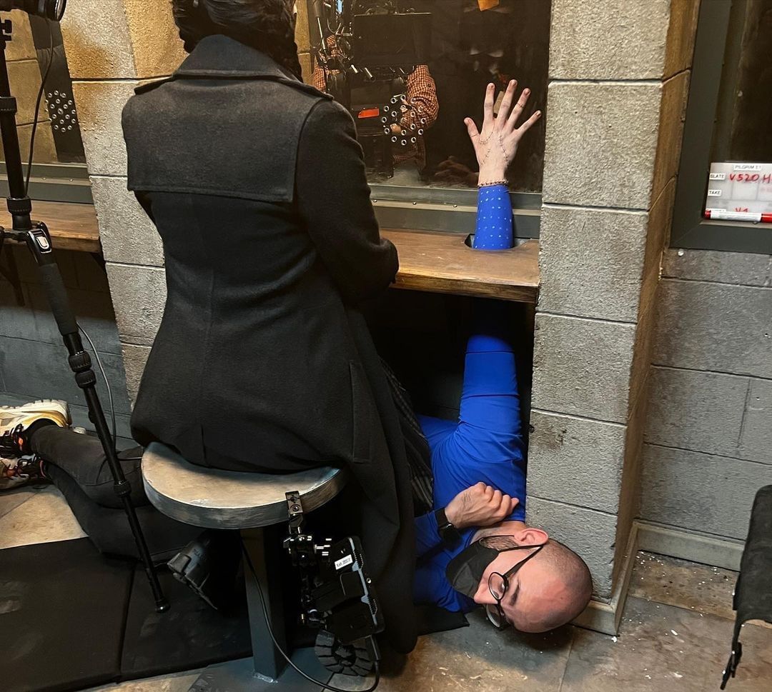 Wednesday Netflix behind the scenes with Victor Dorobantu as Thing