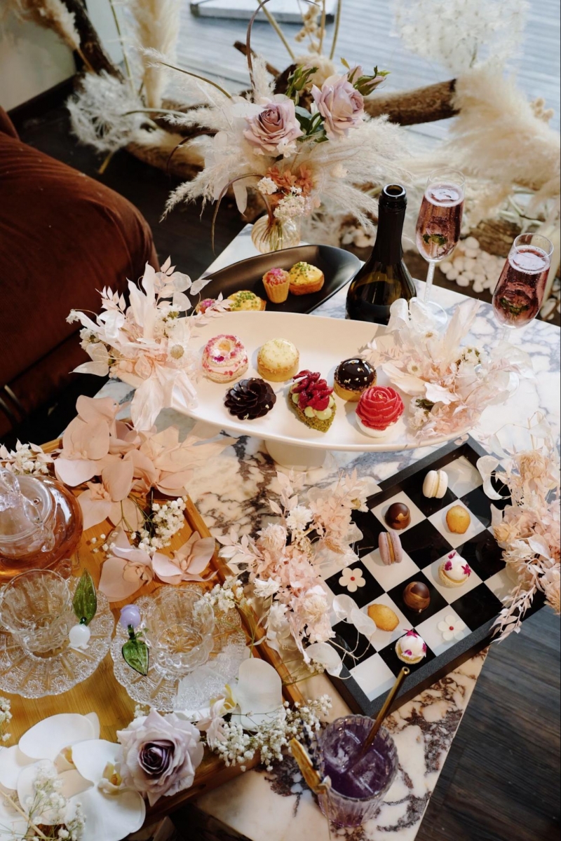 La Forêt Singapore afternoon tea set