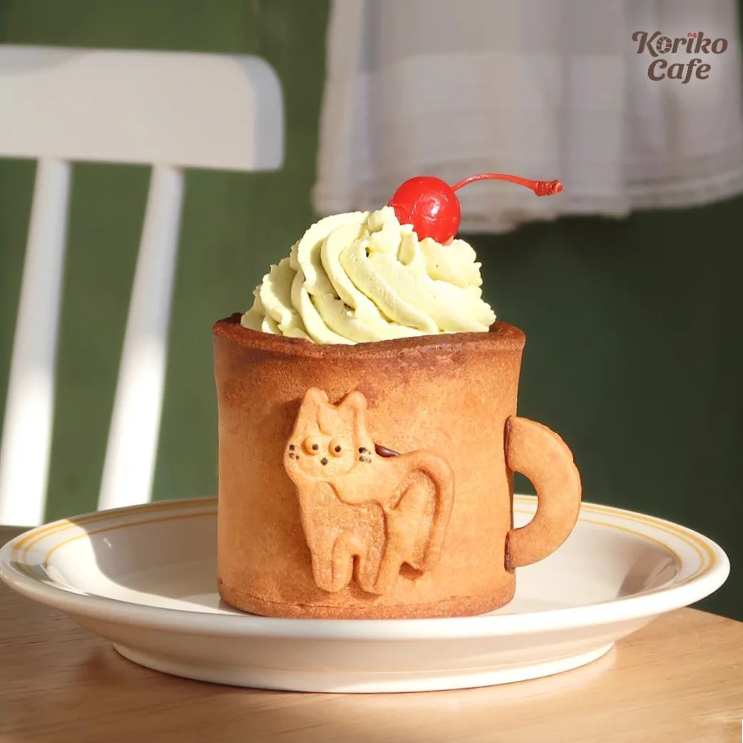 Cherry Pistachio Cookie Mug Tart