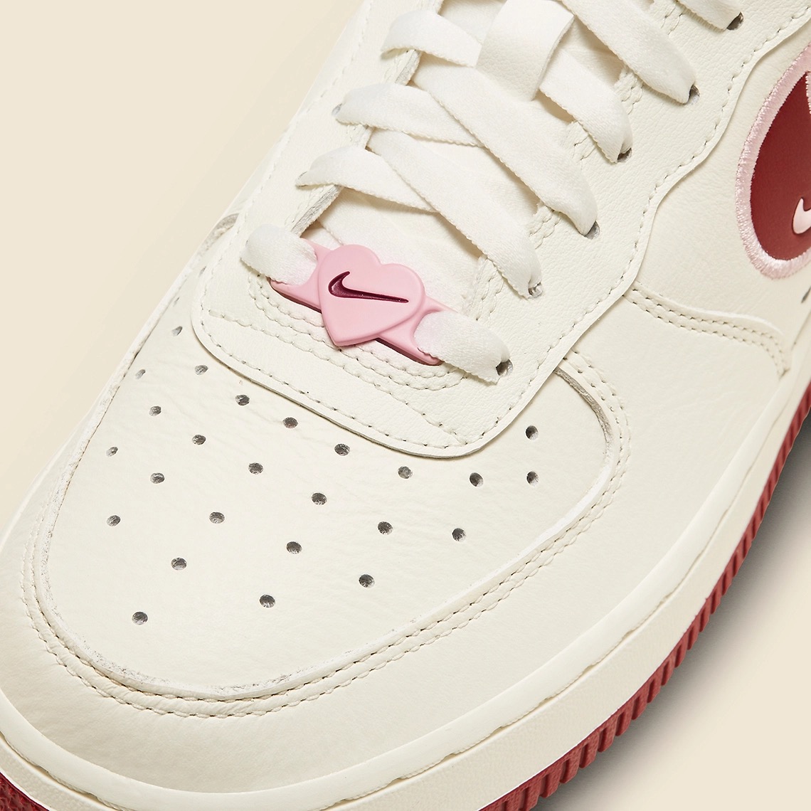 Nike Air Force 1 Low Valentine's Day