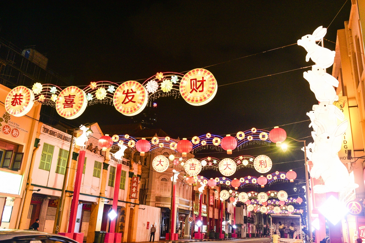 Overhanging lanterns - Chinatown CNY Light-Ups