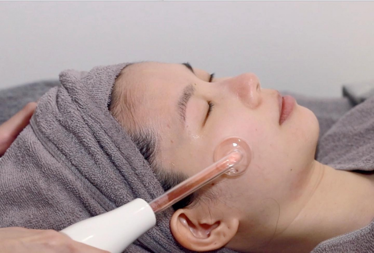 Clear Skin Hydra Deluxe Treatment