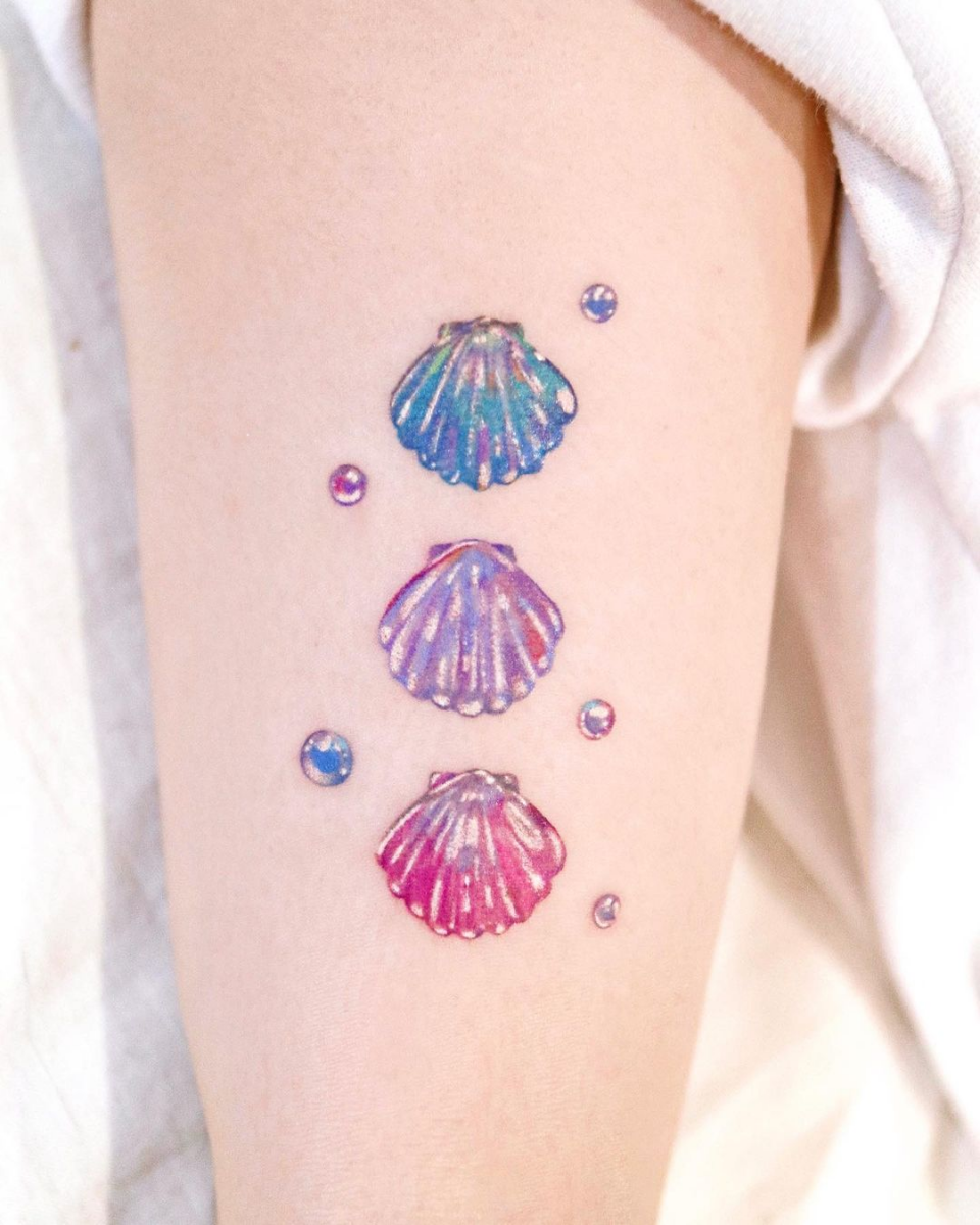 heemee.tattoo - Korean tattoo artist in Singapore