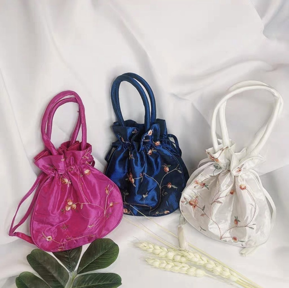 Tangerine Tree Pouch