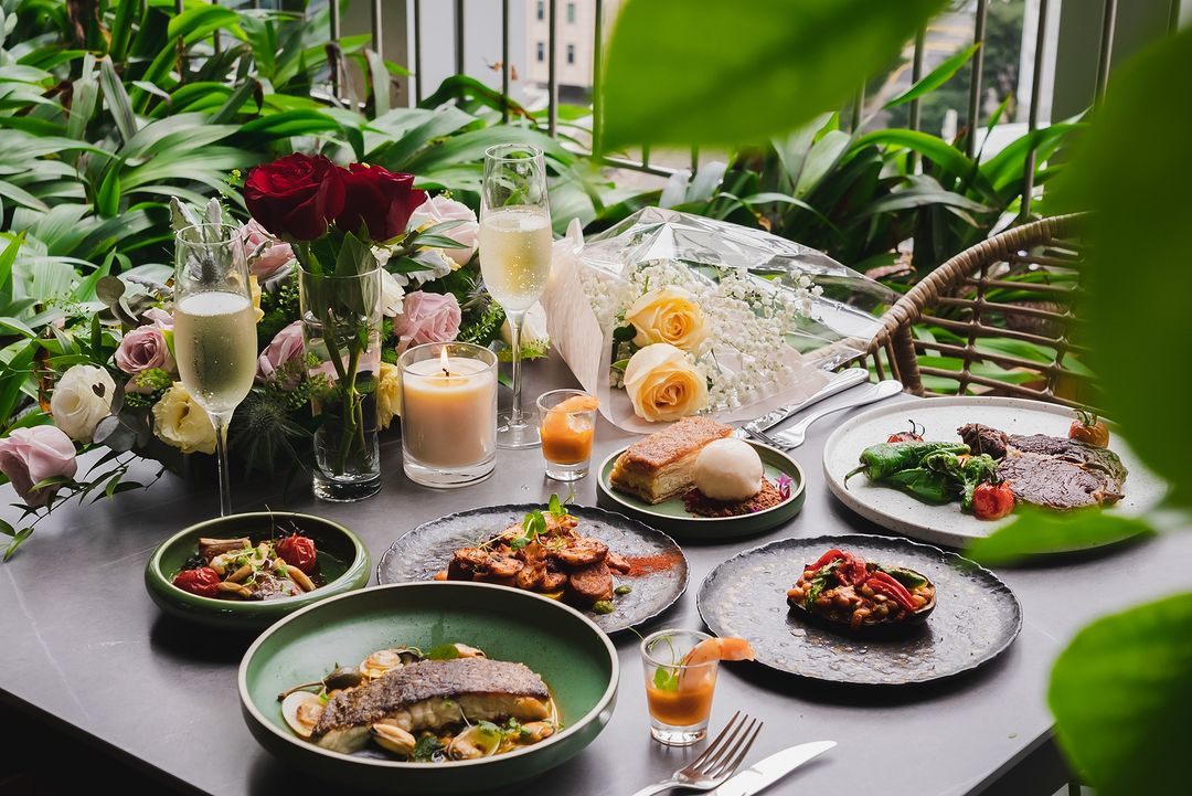 Sol & Luna - romantic restaurant in Singapore