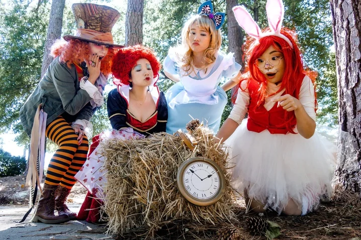 Alice in Wonderland Experience in Singapore by Cluedupp