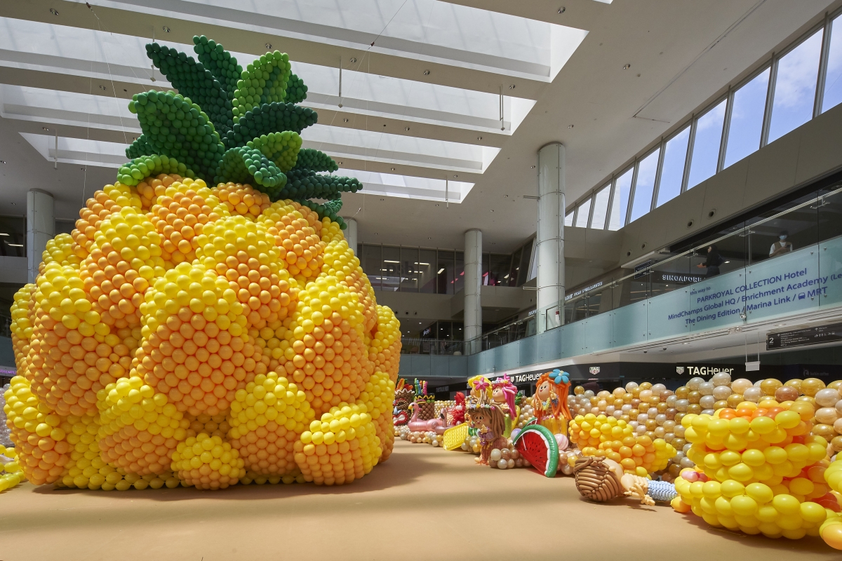 Pineapple House at Marina Square Balloon Display