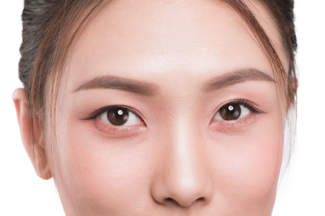 8 Eyebrow Tinting Benefits & Why You Should Get It Done In Singapore