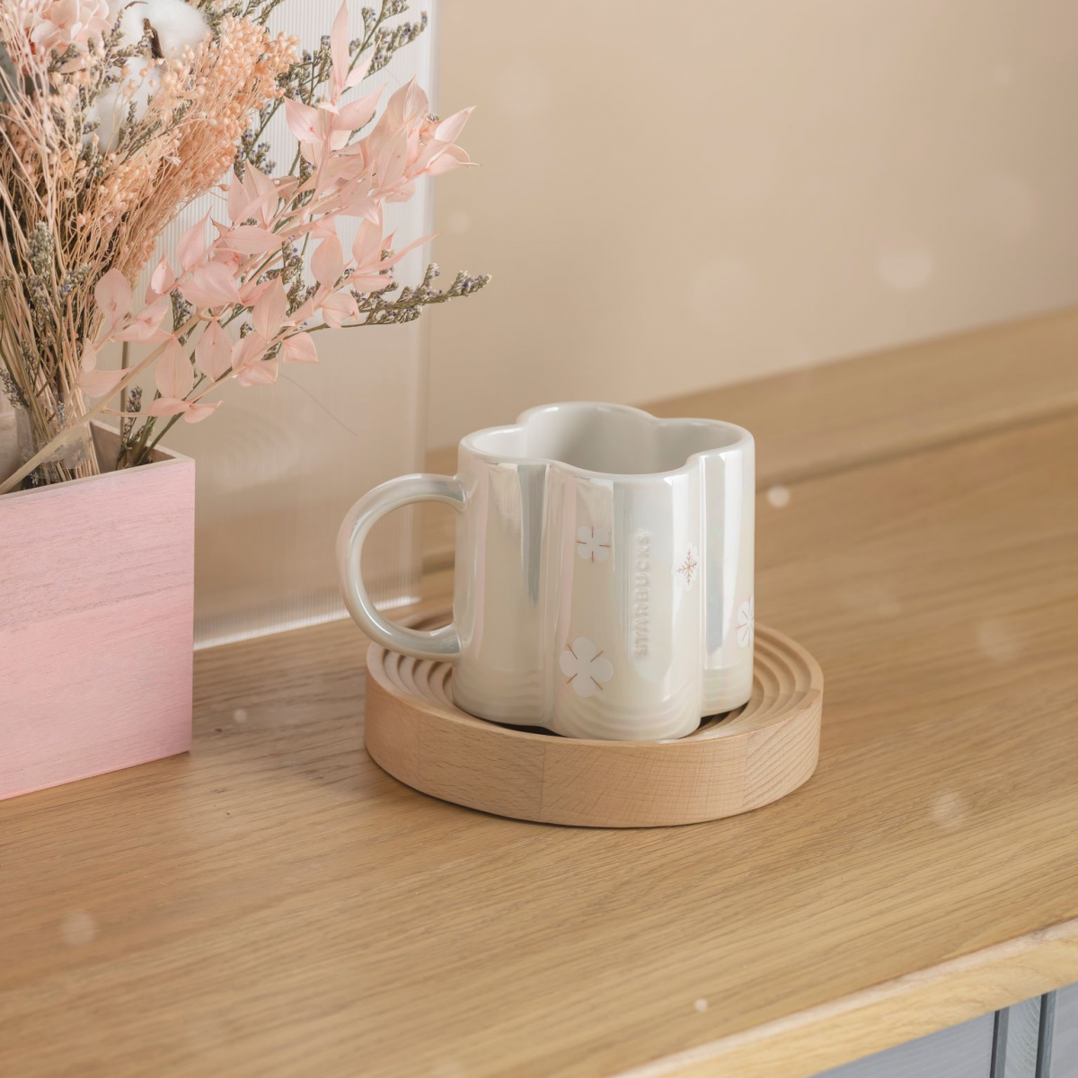 Starbucks Snowflake Iridescent Mug - Winter Blossoms 2023 Singapore