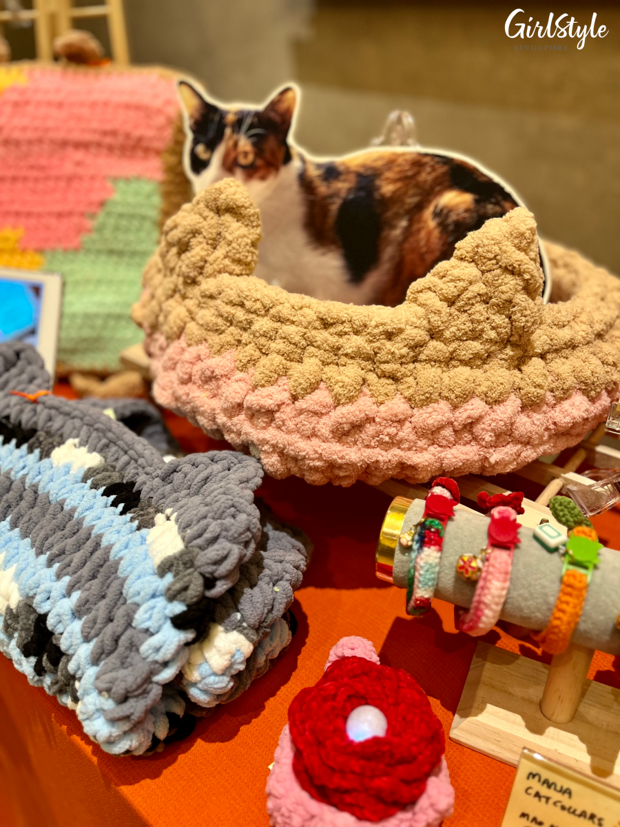 Hand-knitted cat accessories and cat-themed products by manja mao (@manjamao)