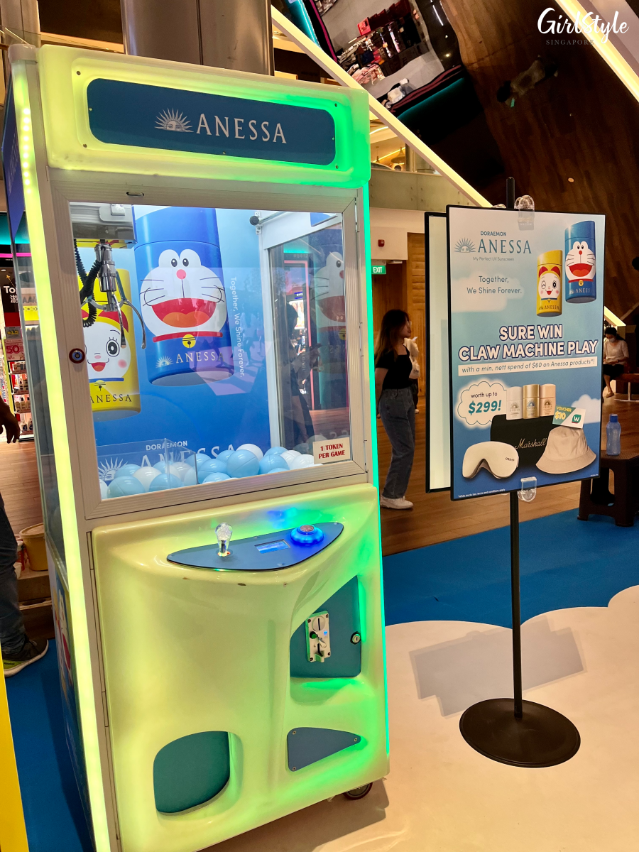 Claw machine at the Doraemon x ANESSA Pop-Up at ION Orchard