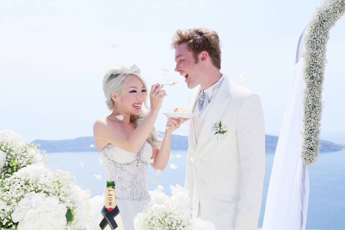 Xiaxue & Mike's wedding photoshoot in Greece