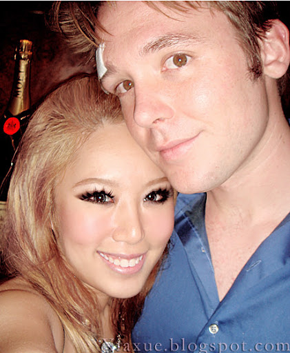 Xiaxue and ex-husband Mike Sayre