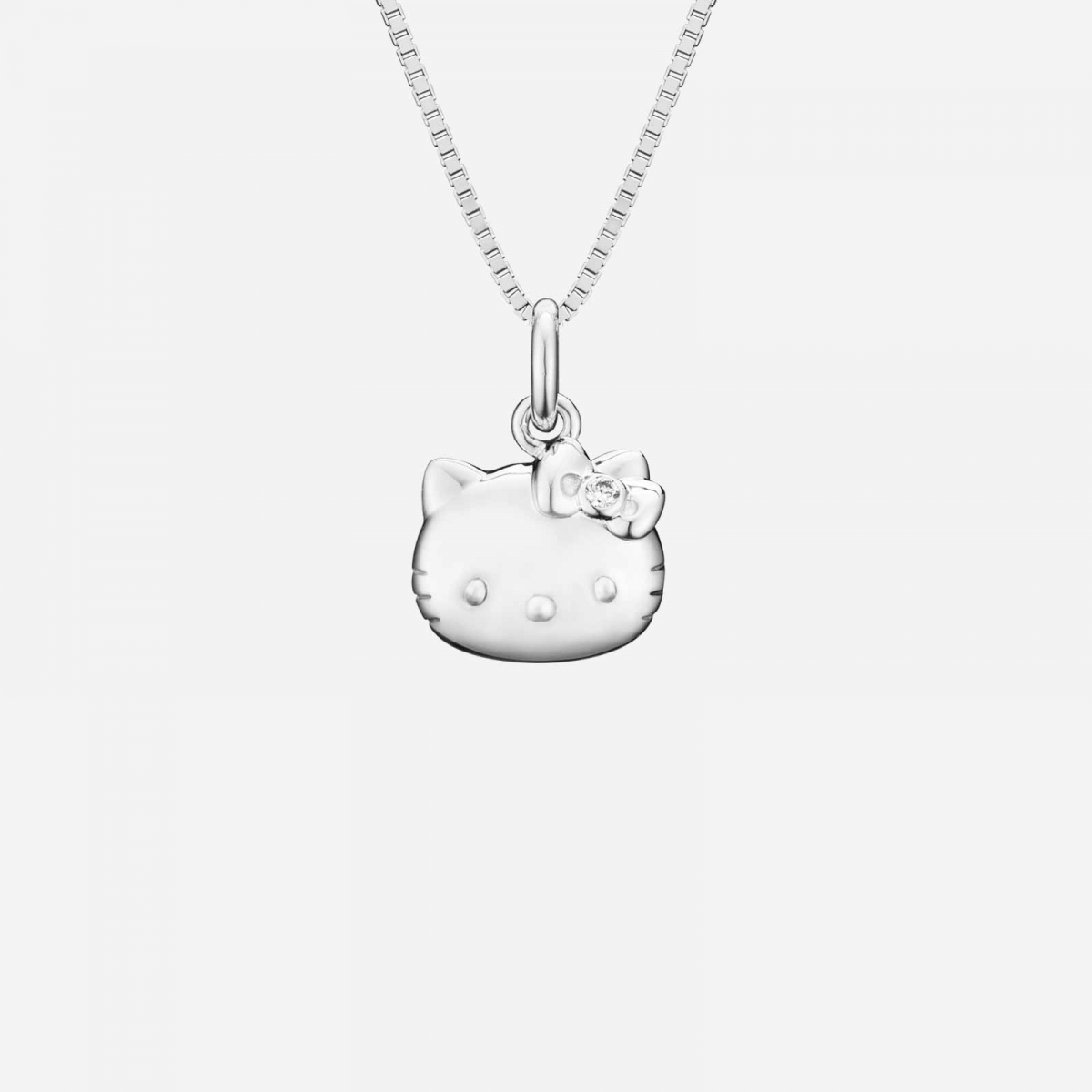 Poh Heng x Hello Kitty Classic Diamond Pendant