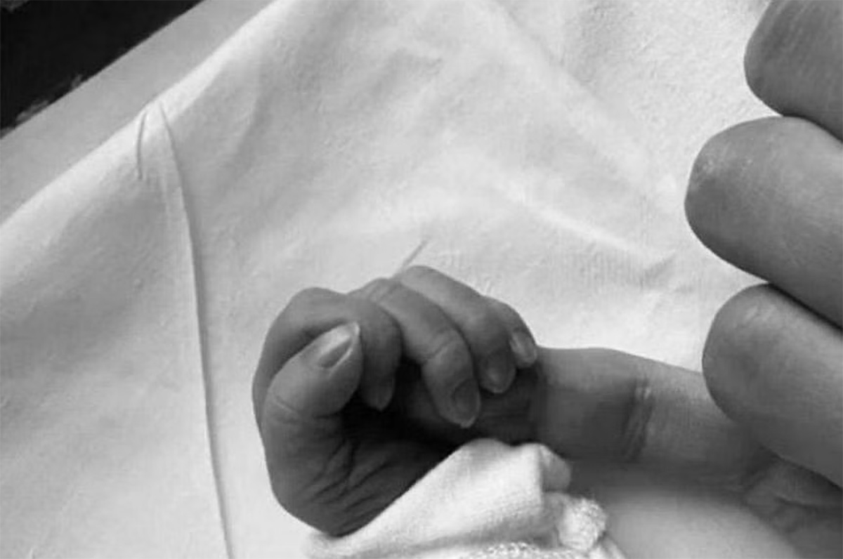 Song Joong Ki Newborn Baby Son